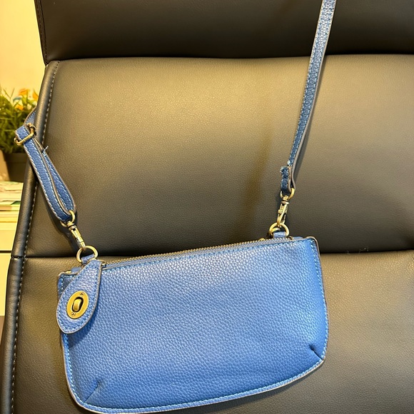 Mini Crossbody Wristlet Clutch - Picture 5 of 5